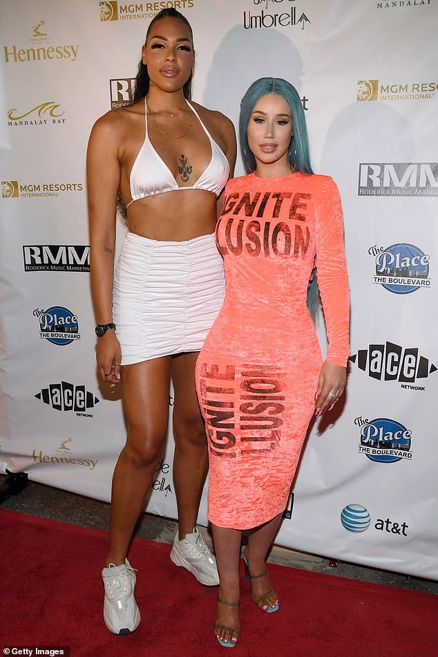 liz cambage photos