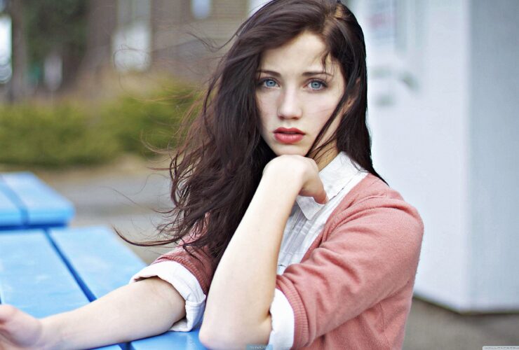 emily rudd