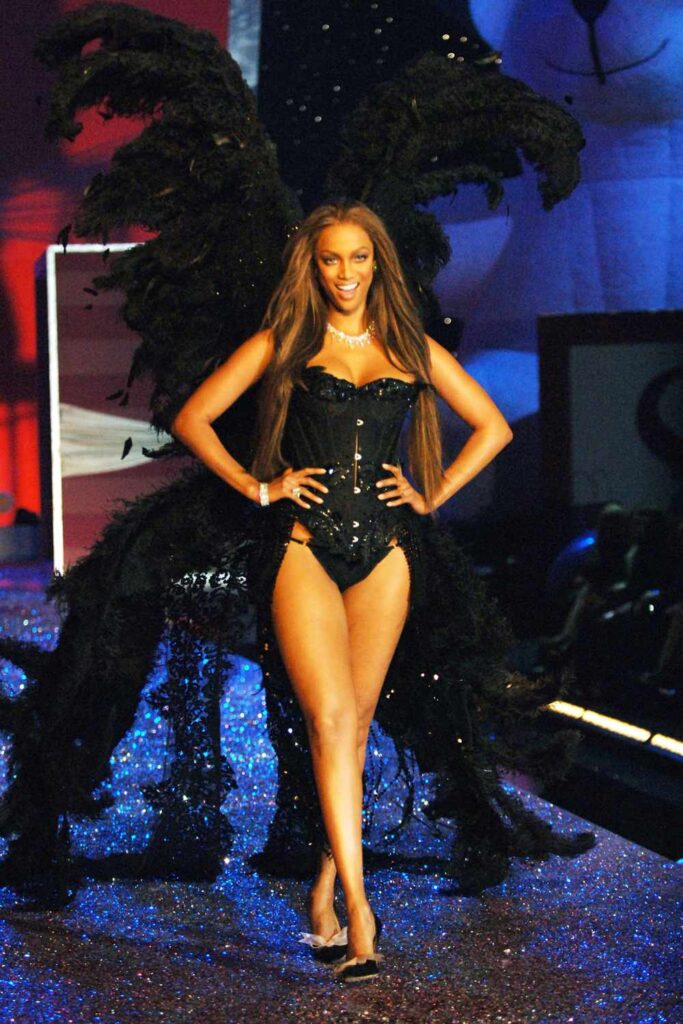 Tyra banks in lingerie