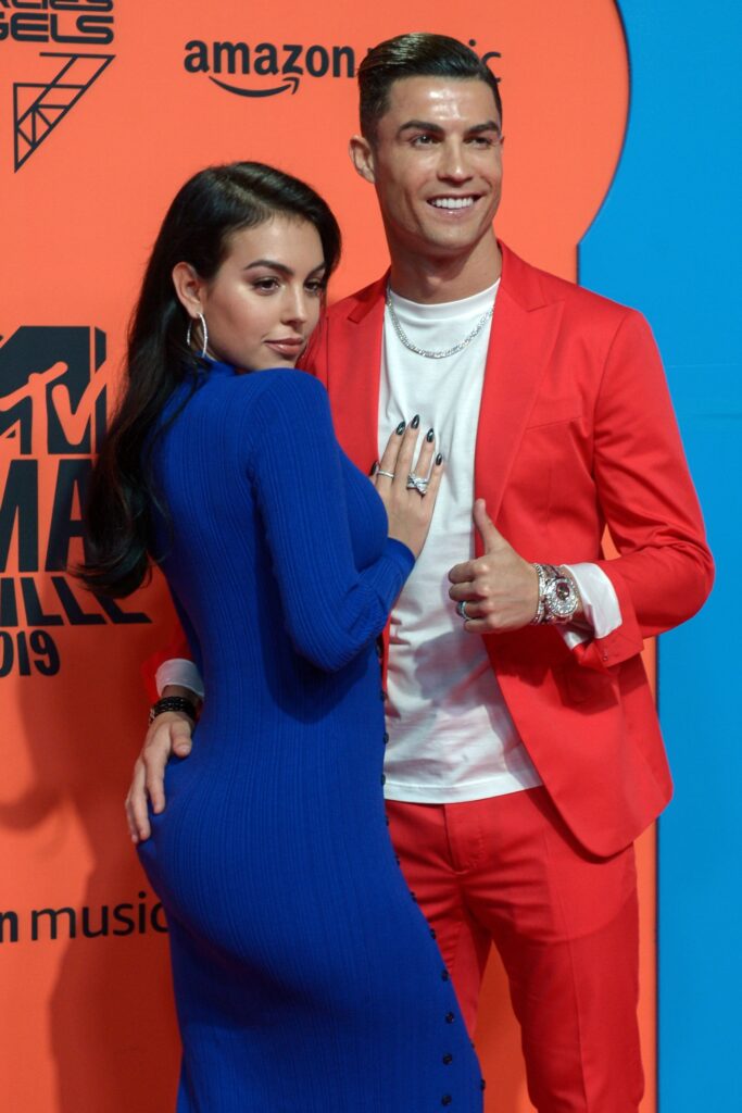 Cristiano Ronaldo Georgina Rodriguez couple family photo