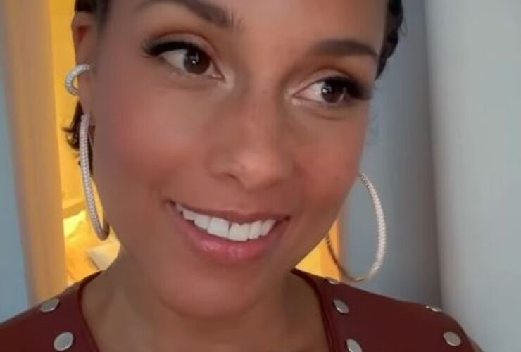 Stories 15 Alicia Keys delivering a powerful plea for national unity on Americas 250th anniversary